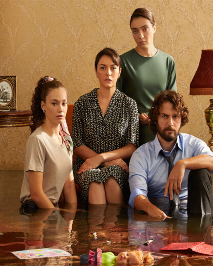 مسلسل شقة الابرياء مدبلج